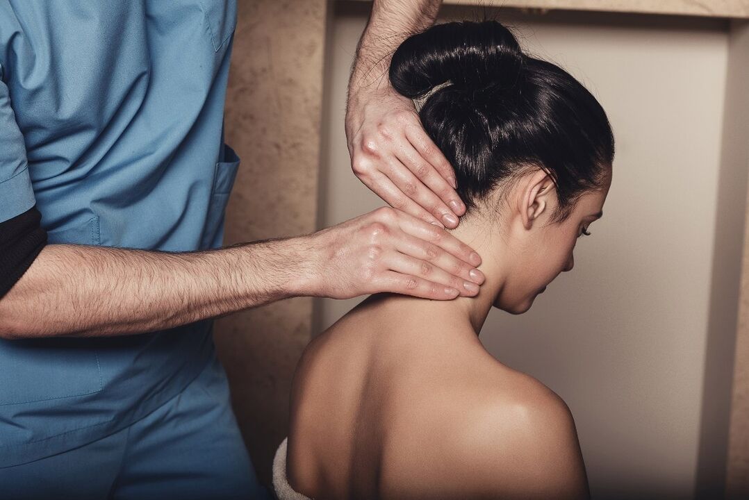 massage cervical pour l'ostéochondrose